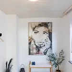 Modernes Mit Balkon & Parkplatz - Ama Amali Lägenhet Hiddenhausen