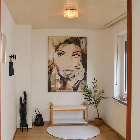 Ama Amali - Modernes Mit Balkon & Parkplatz - Ideal Fuer Business & Komfort Lägenhet *