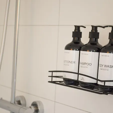 Appartement Ama Amali - Geraeumiges Mit Balkon & Parkplatz - Perfekt Fuer Business & Erholung Hiddenhausen