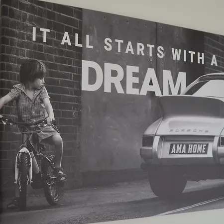 Lägenhet Ama Amali - Modernes Mit Balkon & Parkplatz - Ideal Fuer Business & Komfort Hiddenhausen