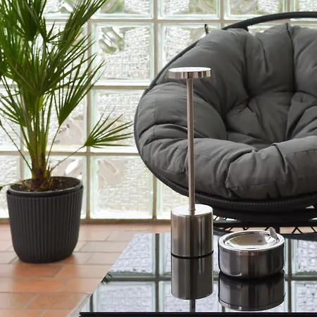 Ama Amali - Modernes Mit Balkon & Parkplatz - Ideal Fuer Business & Komfort