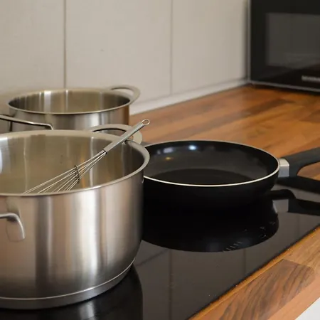 Ama Amali - Modernes Mit Balkon & Parkplatz - Ideal Fuer Business & Komfort Hiddenhausen