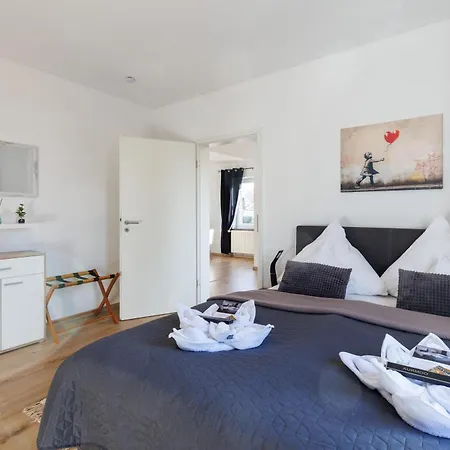 Lejlighed Ama Amali - Modernes Mit Balkon & Parkplatz - Ideal Fuer Business & Komfort *