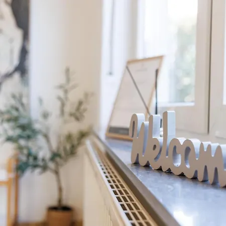 Ruhiges Business Mit Balkon&parkplatz - Ama Amali * Hiddenhausen