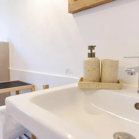 Ruhiges Business Mit Balkon&parkplatz - Ama Amali Hiddenhausen