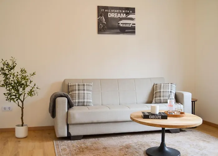 Lejlighed Ama Amali - Modernes Mit Balkon & Parkplatz - Ideal Fuer Business & Komfort Hiddenhausen