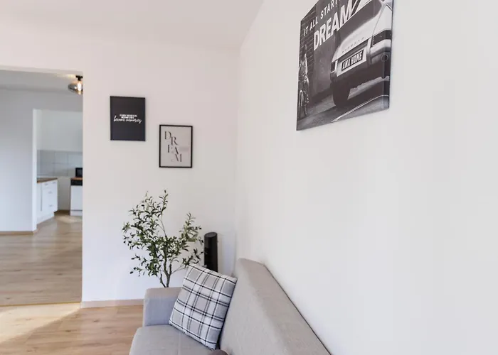 Apartment AMA Home AMALI - Modernes Apartment mit Balkon&Parkplatz - Ideal für Business&Komfort *