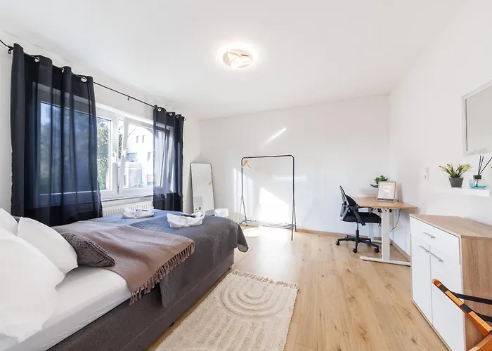 AMA Home AMALI - Modernes Apartment mit Balkon&Parkplatz - Ideal für Business&Komfort Apartment *